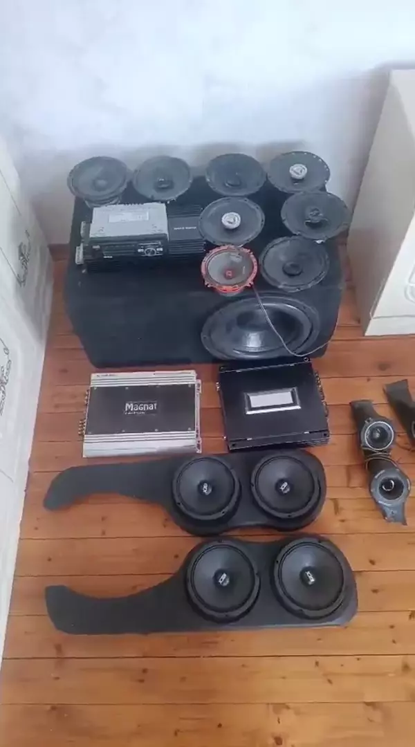 Аудио акустическая система усилитель колонки