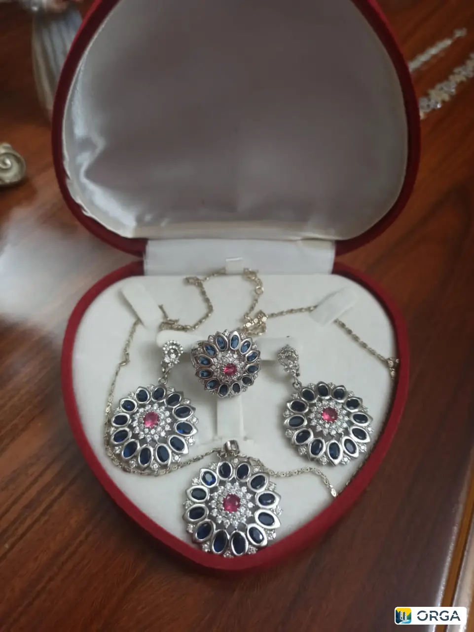 комплект - четверка - серебро новый кулон