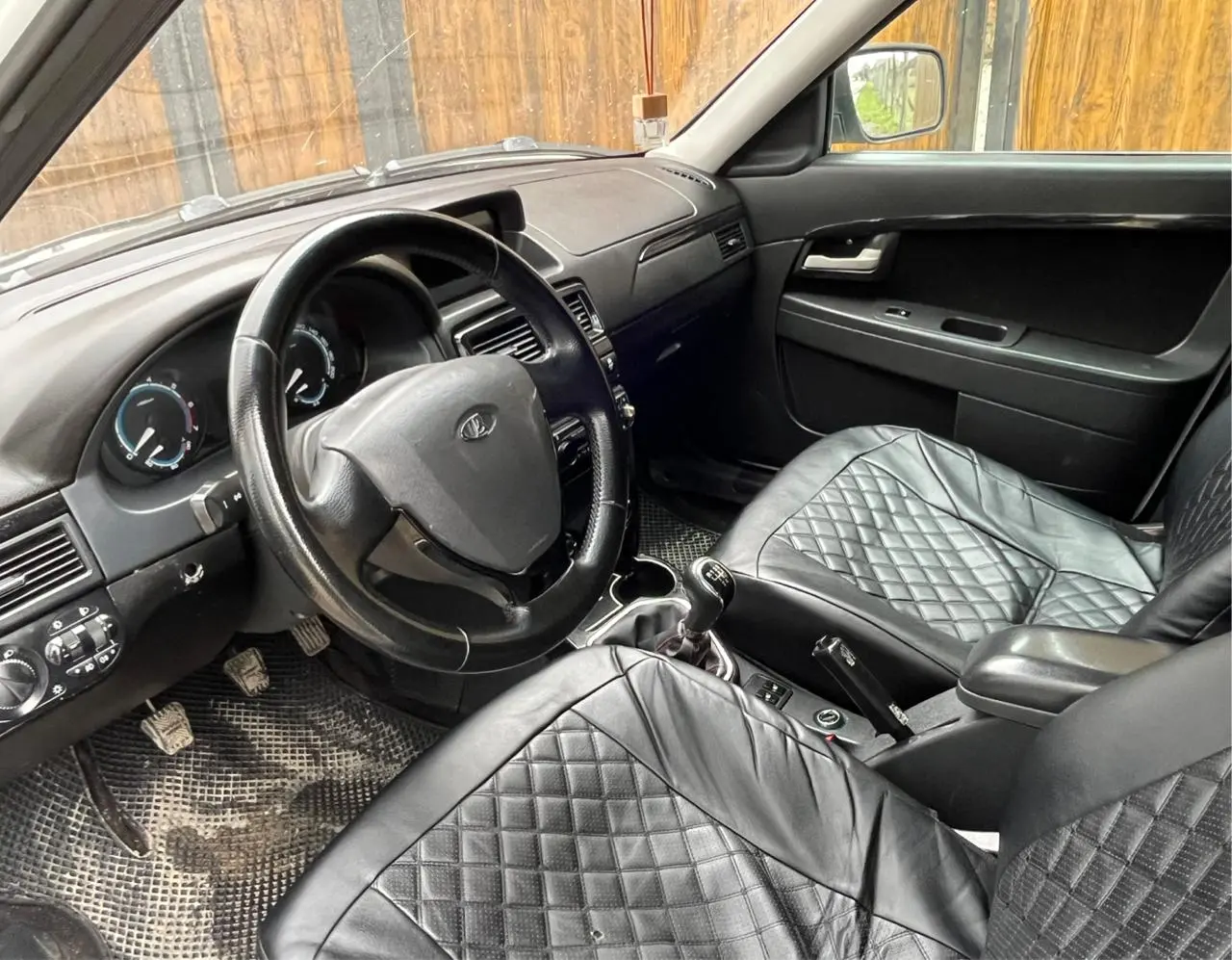 LADA (ВАЗ), Priora, 2014 г, 14 км