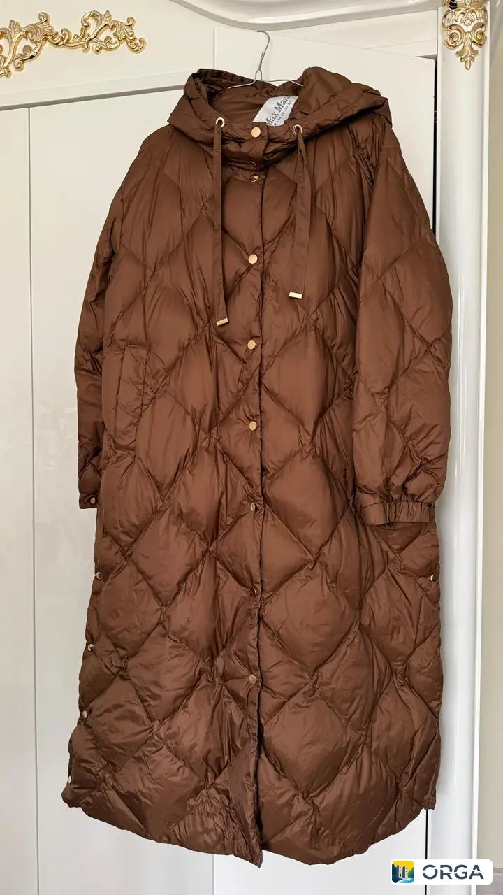 Женская куртка MAX Mara идеальное состояние