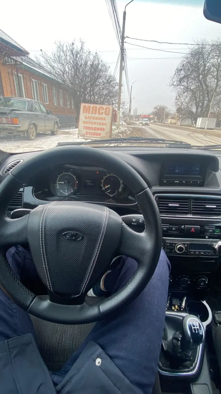 LADA (ВАЗ), Priora, 2015 г, 500000 км