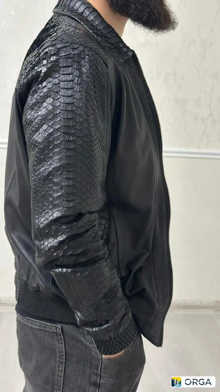 Мужская питоновая куртка Brioni размер L