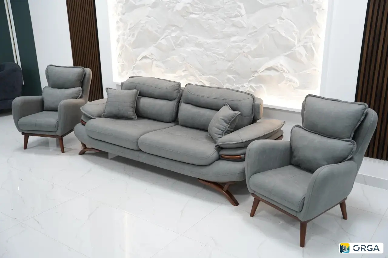 Модель Гравита