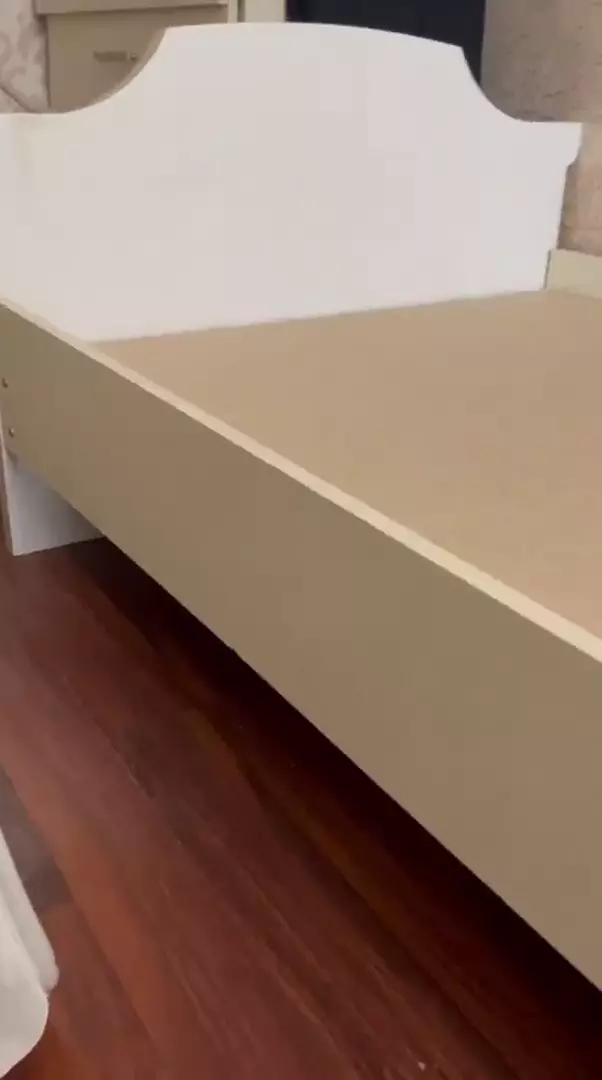 Две кровати б/у в хорошем состоянии