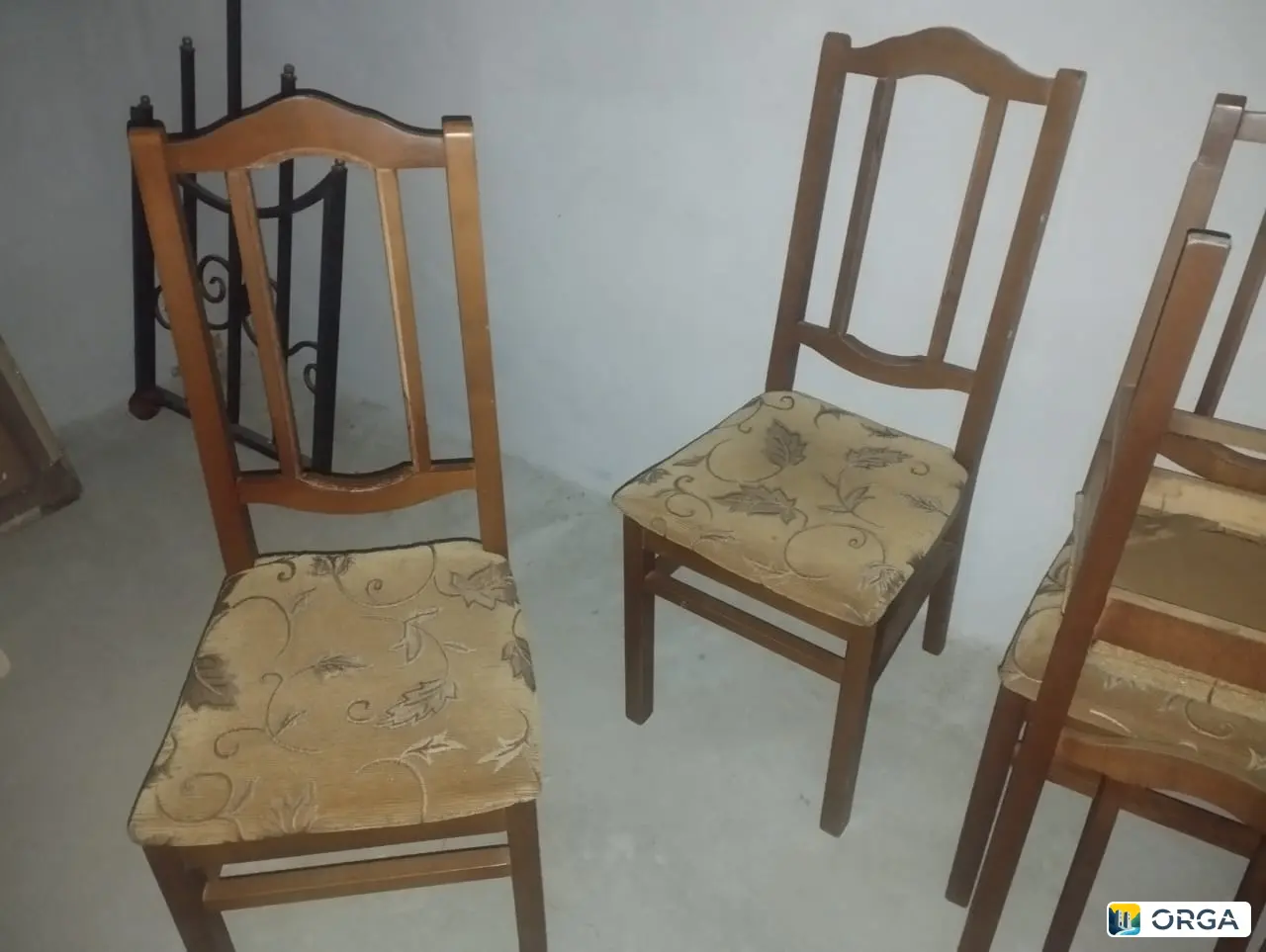 Продаются стулья