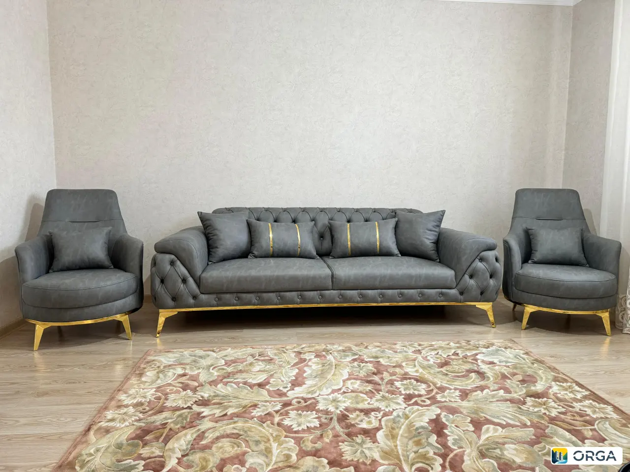 Диван Stella с двумя креслами и шестью подушками, ткань Лотос, деревянные ножки, откидная спинка