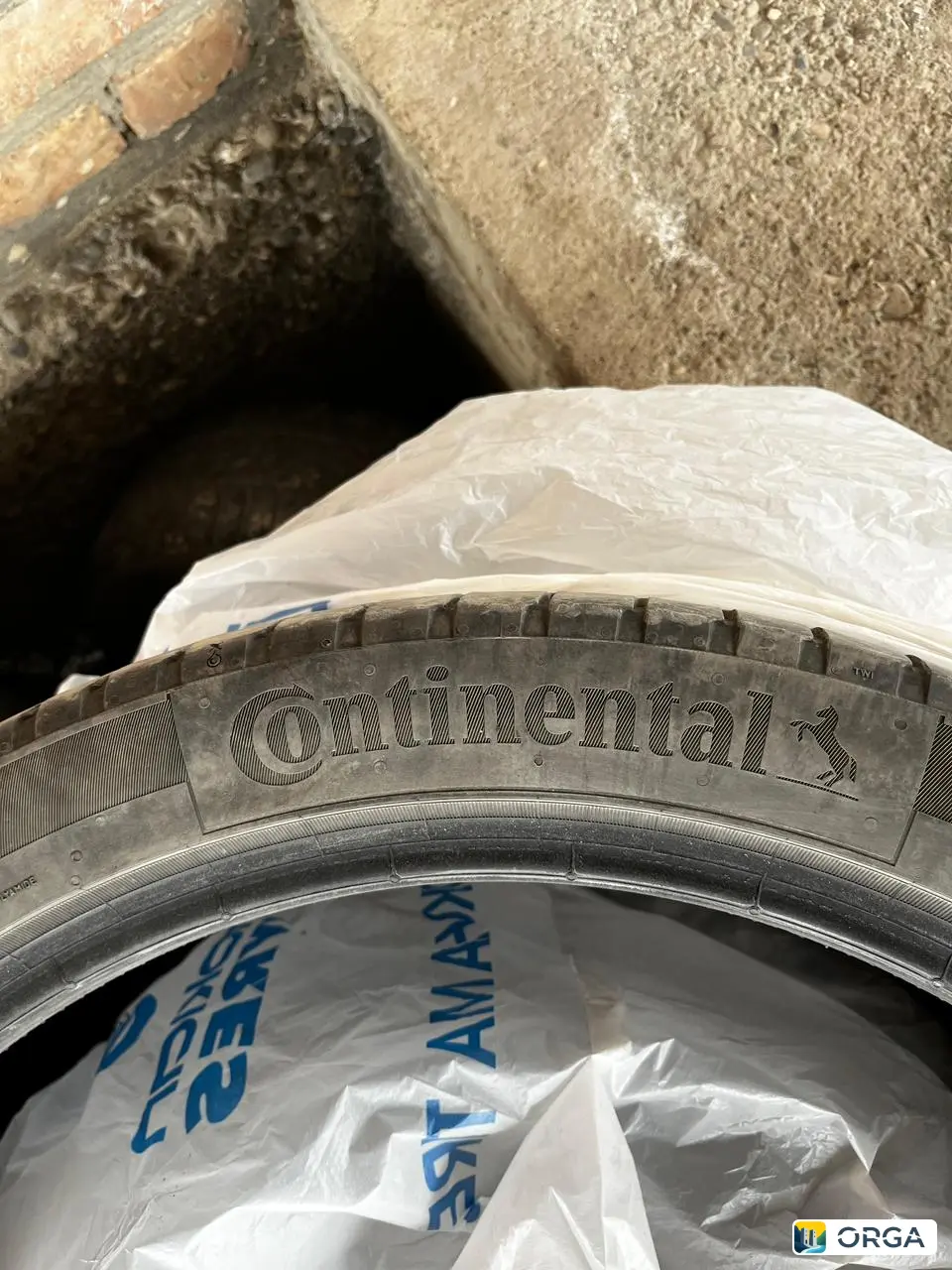 Зимняя резина Continental 20 размер, б/у