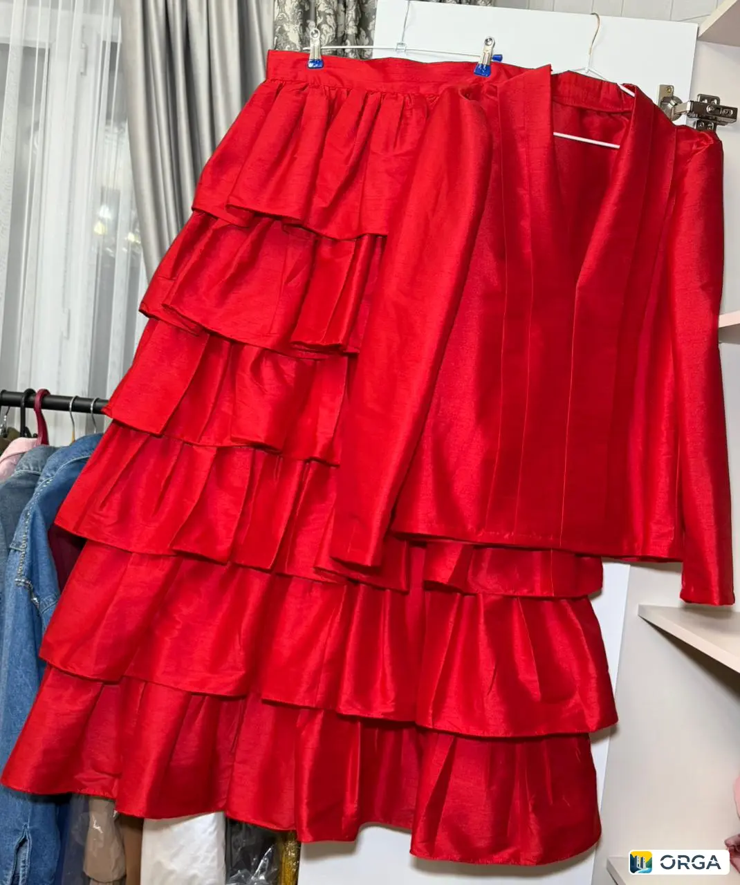 женский костюм новый