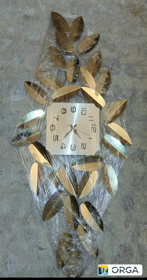 настенные часы новые отдают по своей цене т