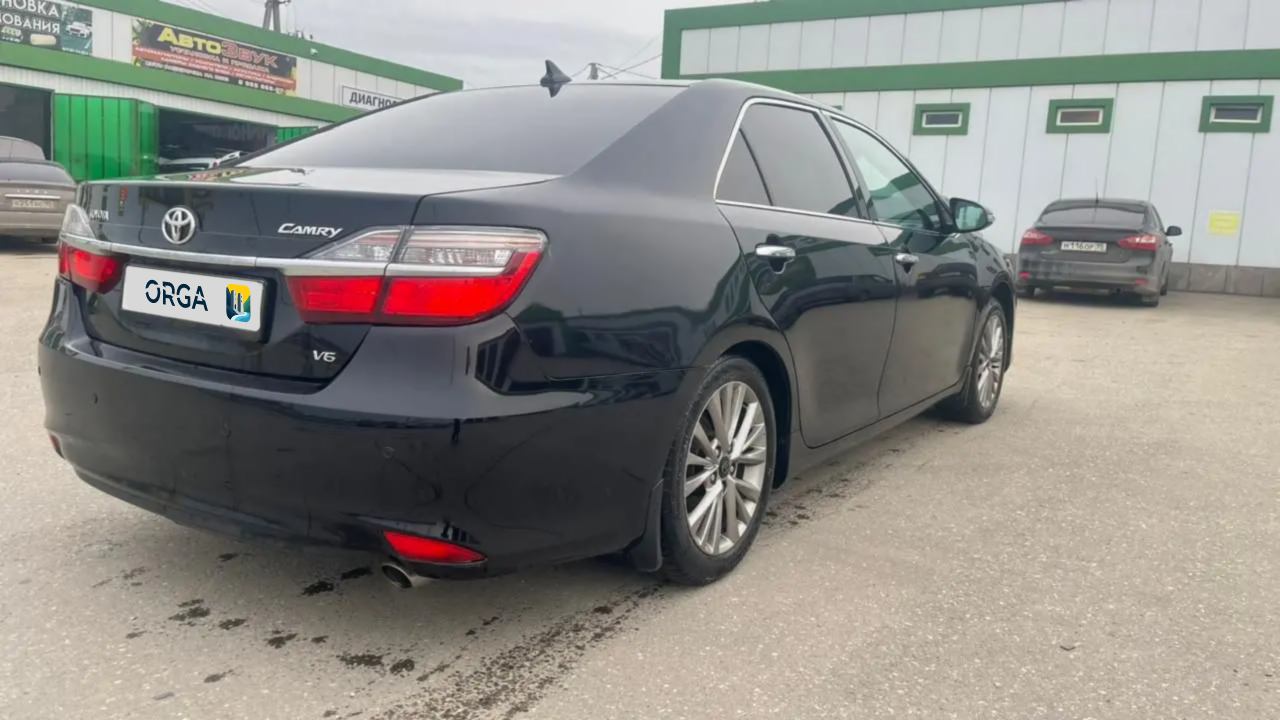 Toyota, Camry, 2012 г, 3.5 л., 350000 км