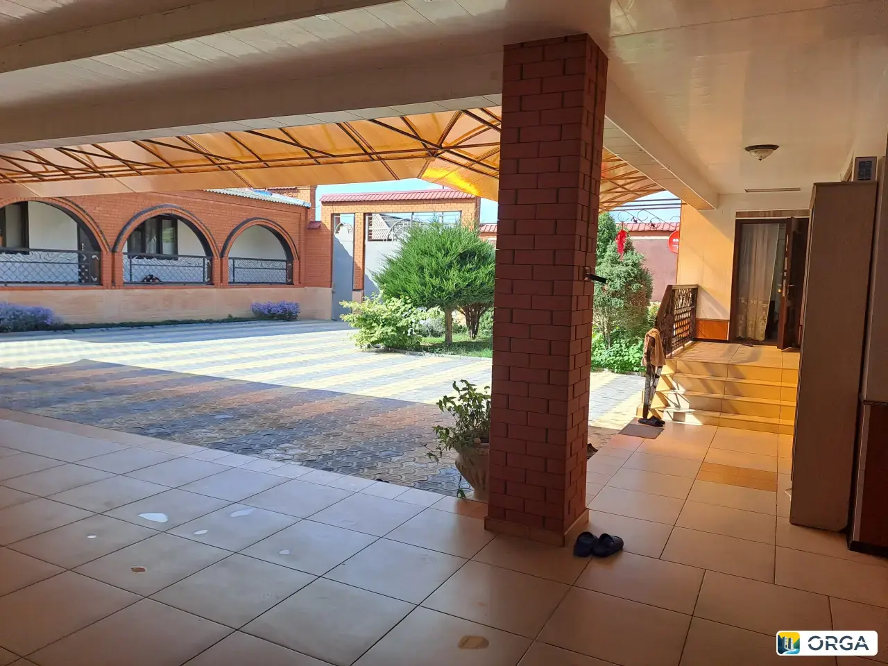 Дом 320 м² на участке 20 сот., 1 этажный