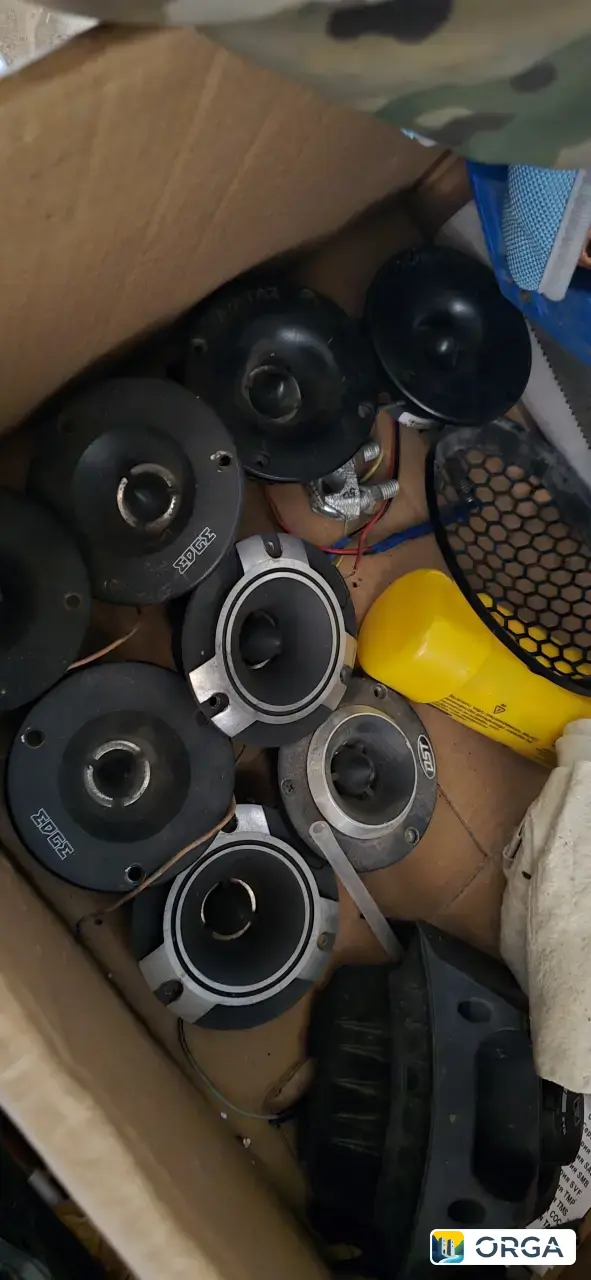 колонки разные