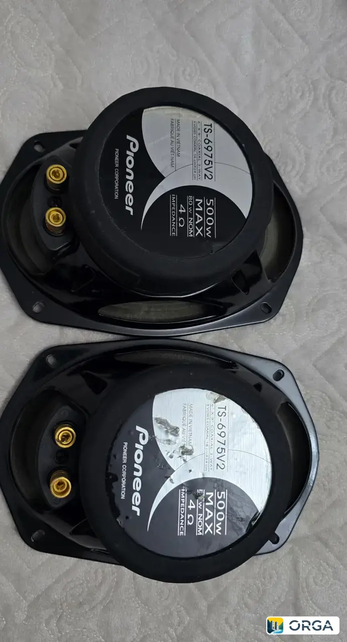 колонки разные