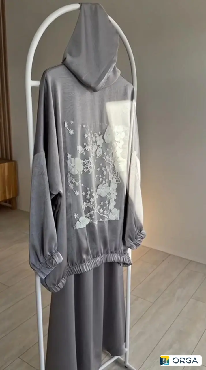 Юбка и бомбер с декоративным прямоугольником, размер стандарт, б/у