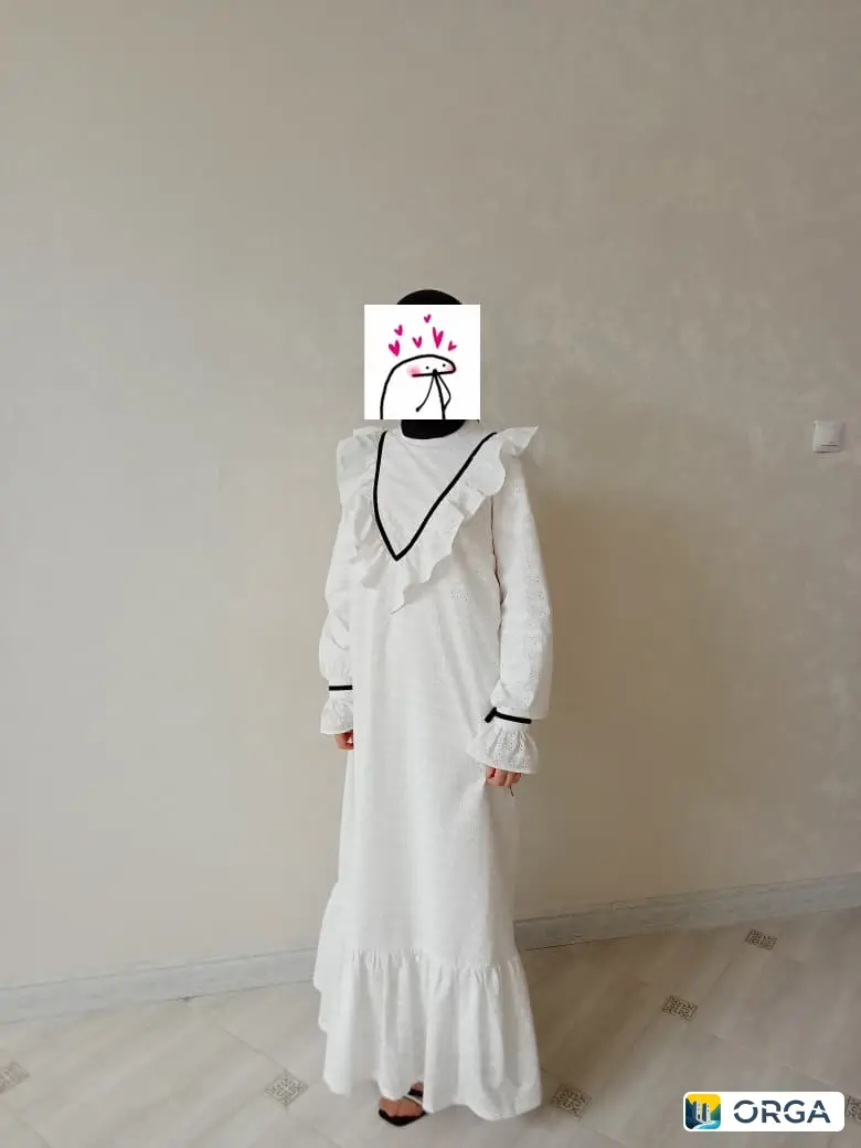 Платье очень красивое, хорошего качества, в живую ещё красивее