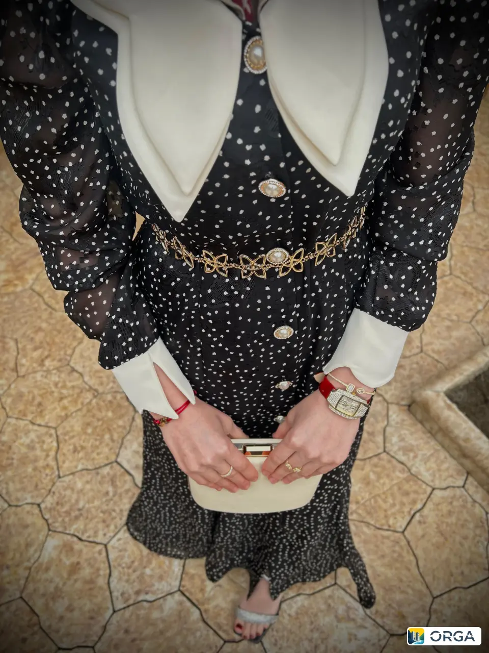 Продаю платье, надето 1 раз, клатч в подарок