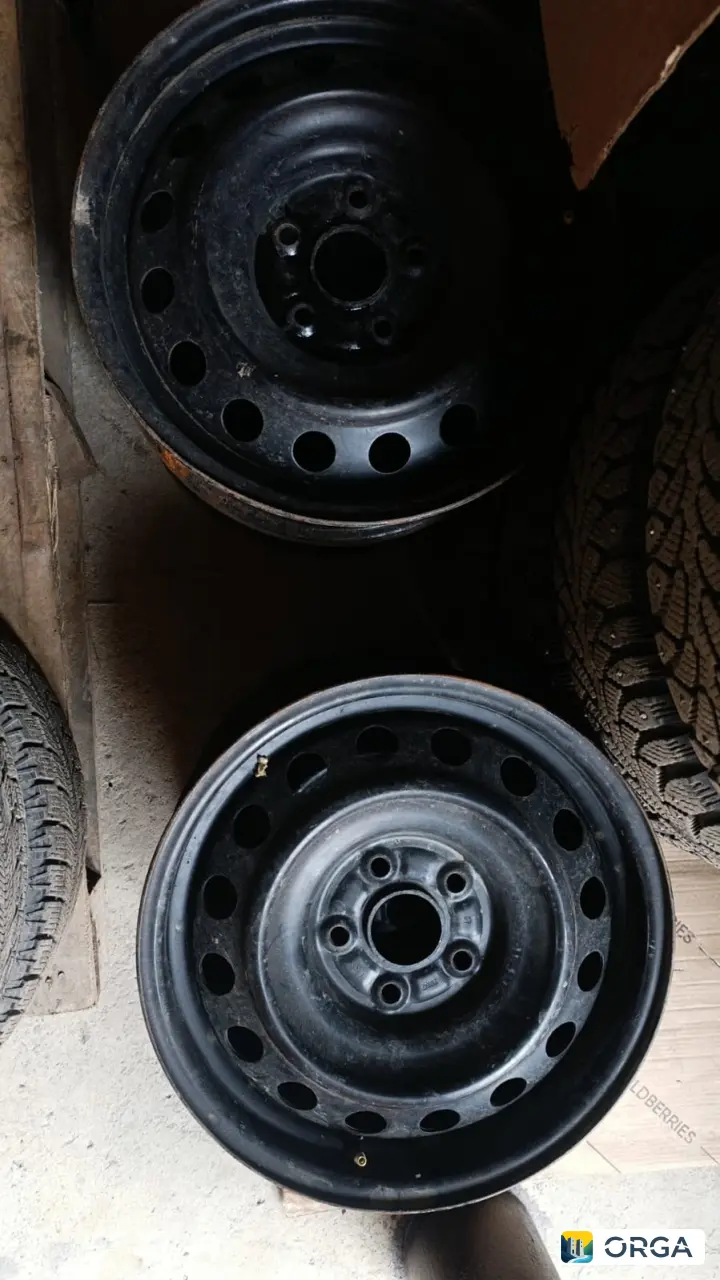 Диски штамповки на Toyota Corolla 4-/16