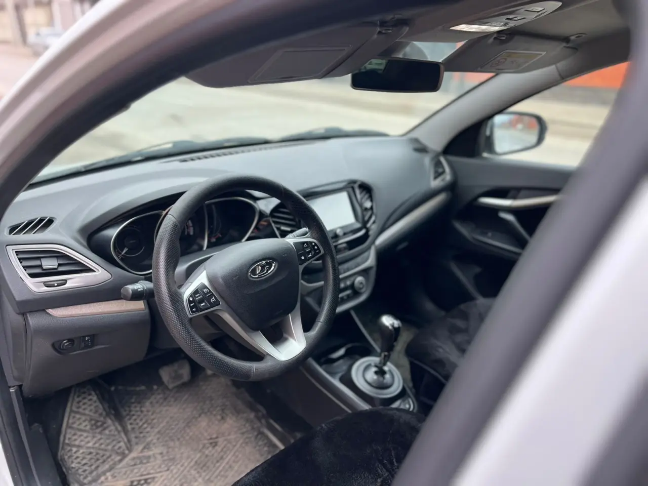 LADA (ВАЗ), Vesta, 2018 г, 1.6 л., 180000 км