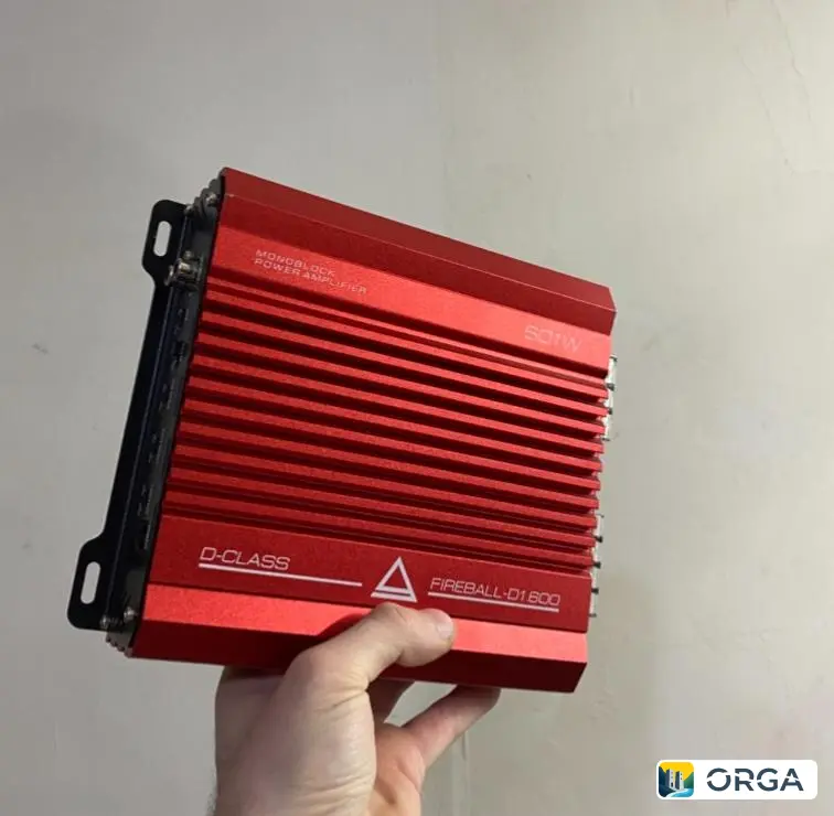 Автомобильный аудио усилитель 1.600