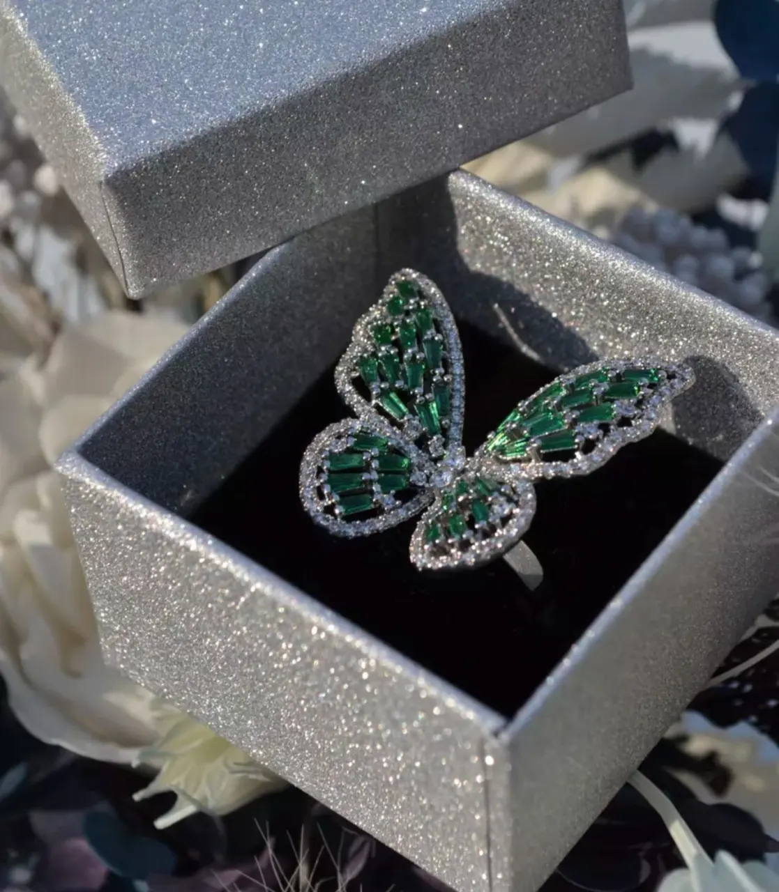 Кольцо бабочка