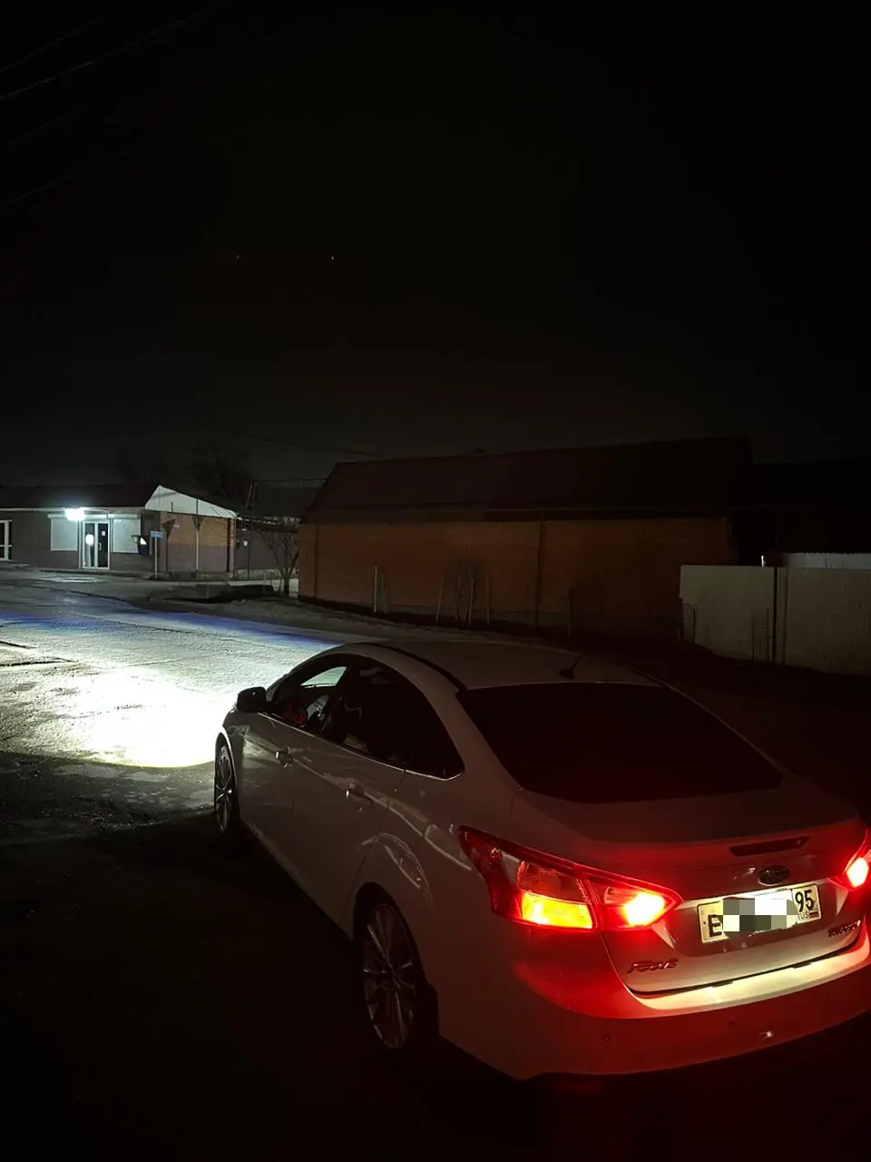 Ford, Focus, 2012 г, 1.6 л., 125 л.с, 212 км