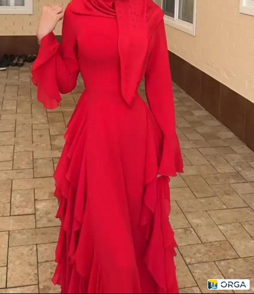 Продаю платье, носила не долго, покупала за 7т, продам за 4500, торг уместен, в отличном состоянии