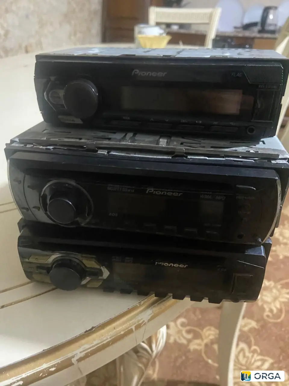 Автомобильные магнитолы, 3 штуки