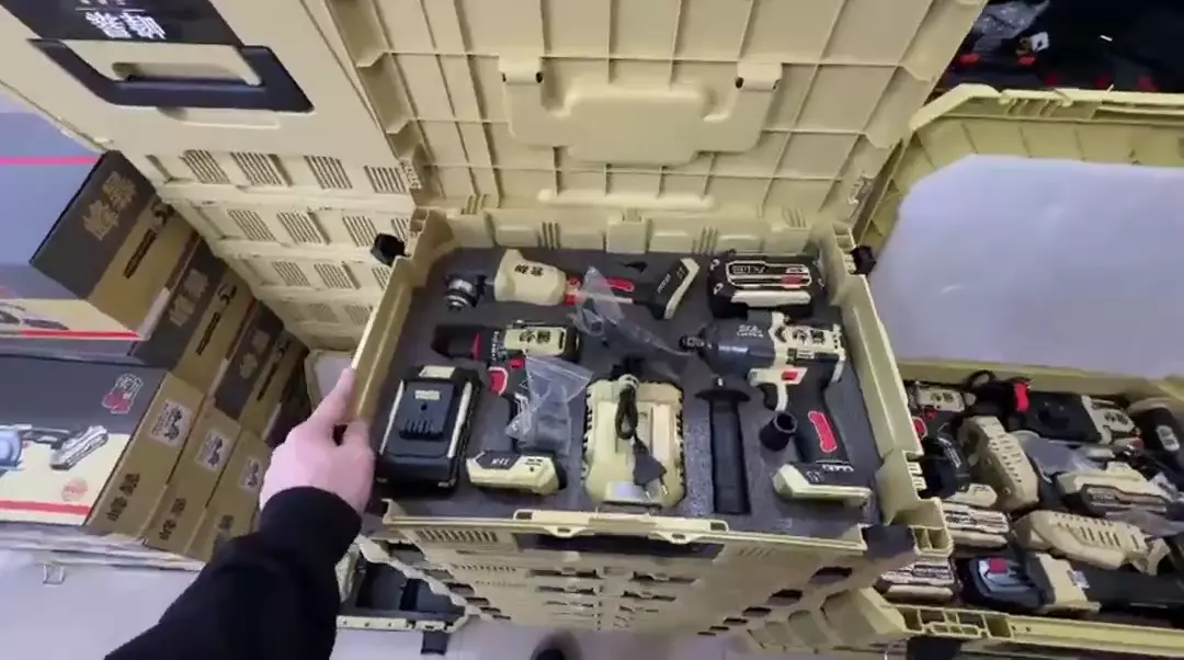 Набор электроинструментов 3/1