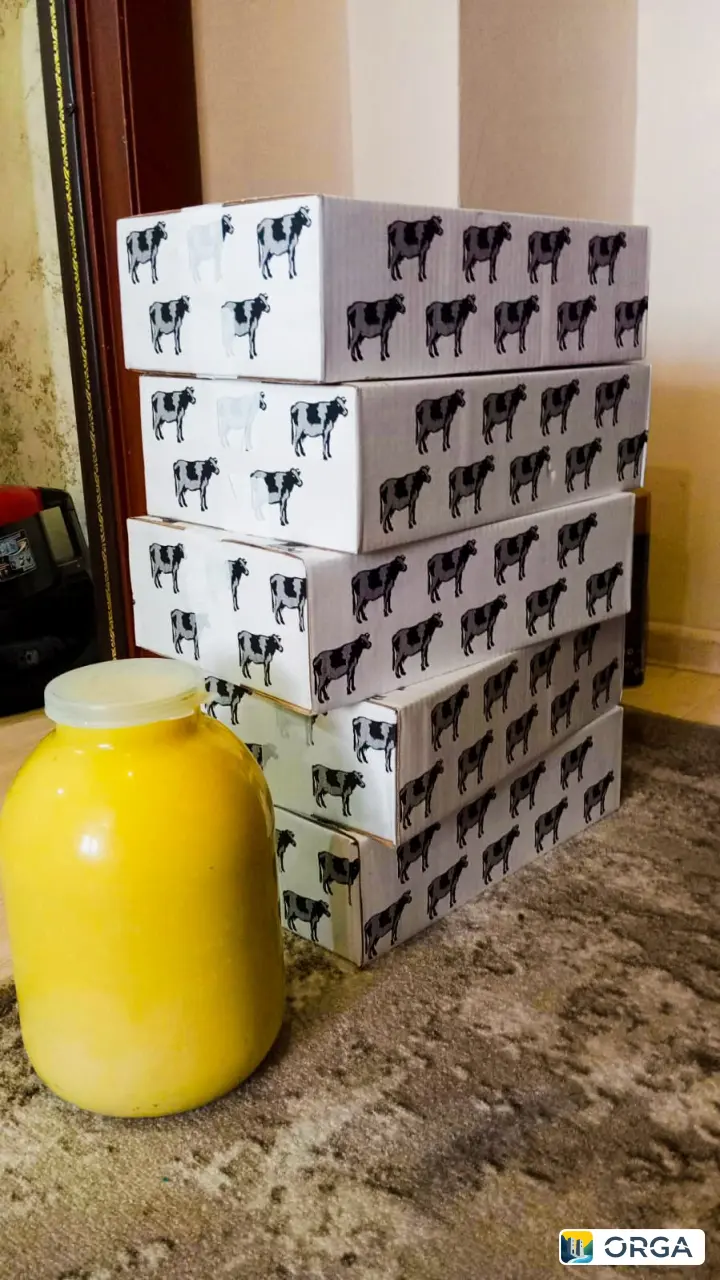 Продаётся свежее беларусское масло 5 кг 82.5% и топлёное масло 3 литр