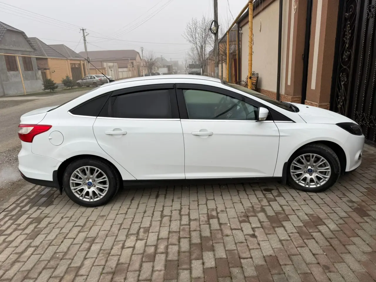 Ford, Focus, 2012 г, 2 л., 296000 км
