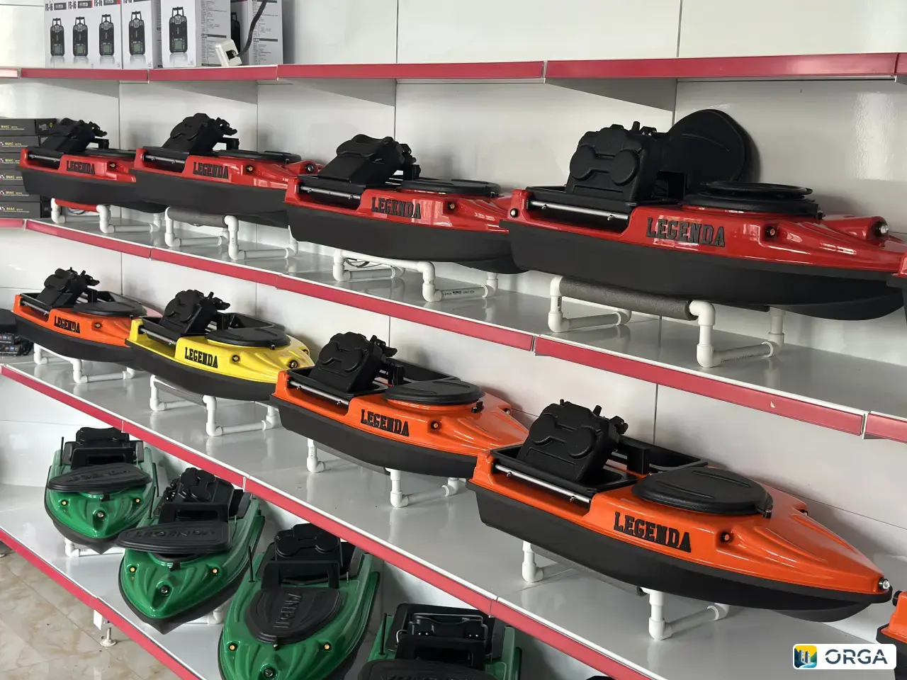 Прикормочный кораблик с GPS