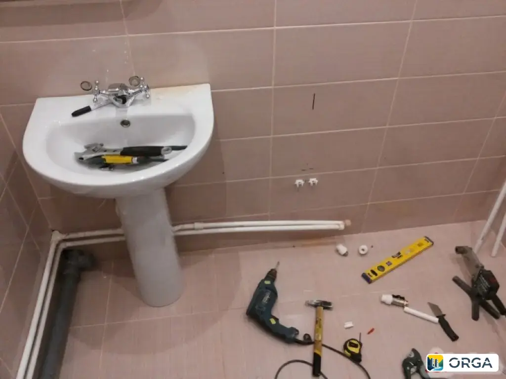 Сантехуслуги очищение канализации любой сложности.