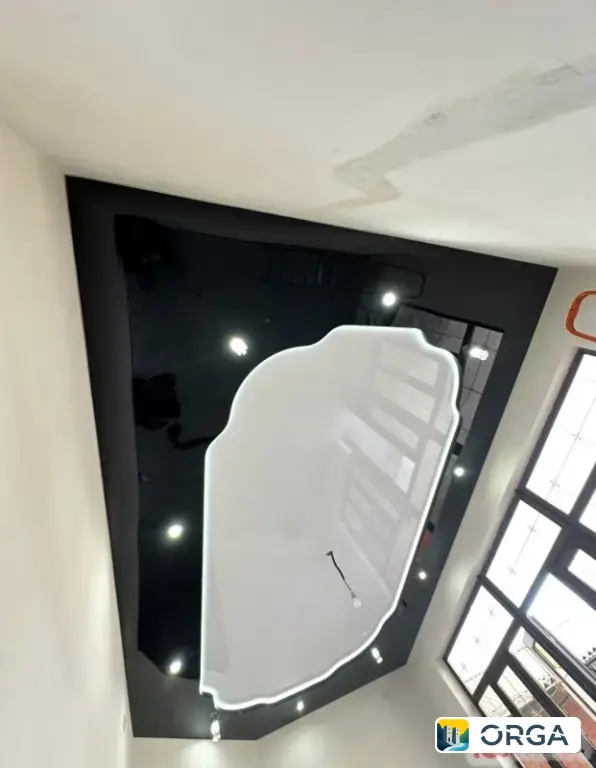 Натяжные потолки и жалюзи всех видов!!!