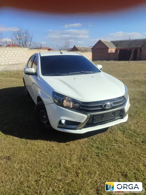 LADA (ВАЗ), Vesta, 2015 г, 118000 км