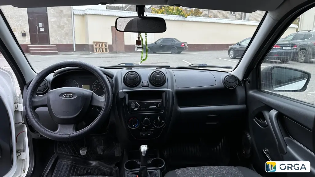 LADA (ВАЗ), Granta, 2016 г, 200000 км